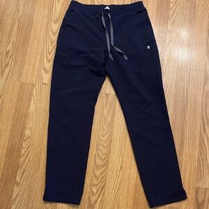 Figs Women's Navy Straight Leg Scrub Pants - S